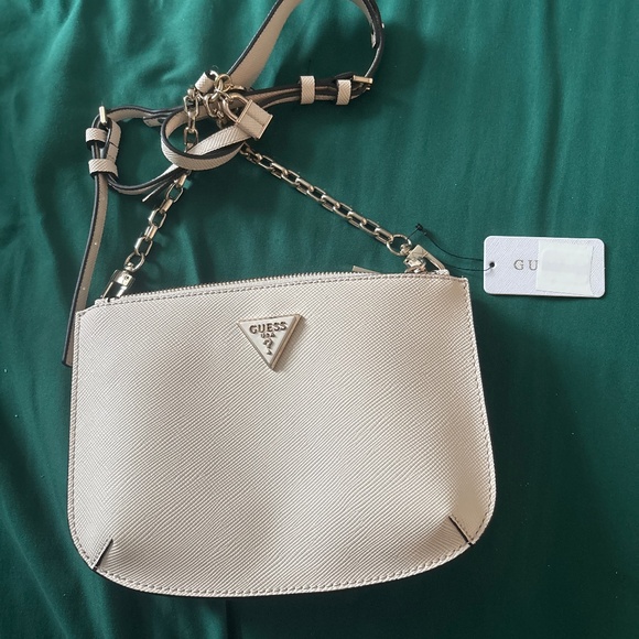 Brand new with tags GUESS handbag - Picture 1 of 3